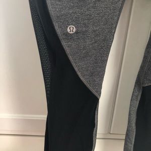 lululemon athletica Pants - Lululemon cropped leggings lululemon athletica Pants - Lululemon cropped leggings